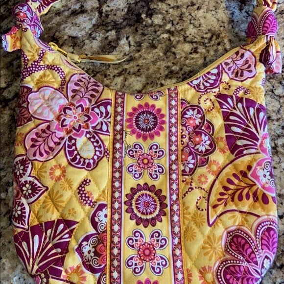 VB Handbag - Picture 1 of 2